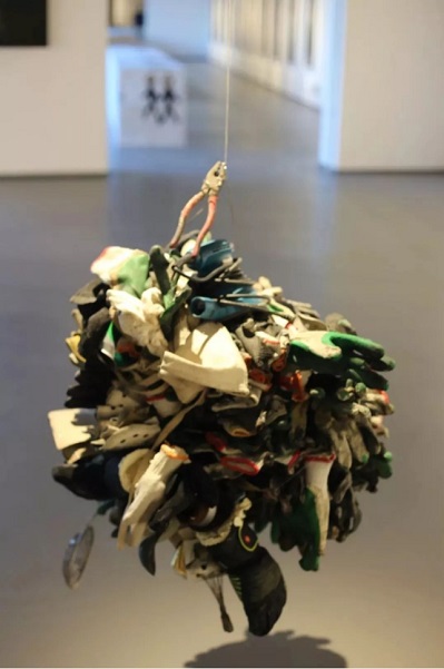 Bouquet, 2018, Gloves, Propy...Wire, Size Variable